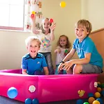 Kompleks wypoczynkowy Trixi Park Zittauer Gebirge - Ferienhaeuser, Und 5*