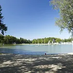 פארק נופש Trixi Park Zittauer Gebirge - Ferienhaeuser, Und גרוסשונאו