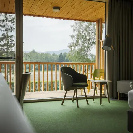 Trixi Park Zittauer Gebirge - Ferienhaeuser, Und Prázdninový areál Großschönau