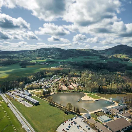 홀리데이파크 Trixi Park Zittauer Gebirge - Ferienhaeuser, Und 그로스쇠나우