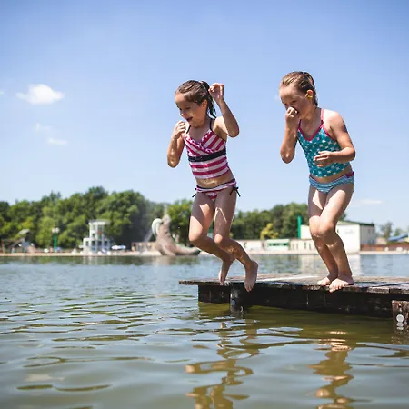 Trixi Park Zittauer Gebirge - Ferienhaeuser, Und Parque de vacaciones Großschönau