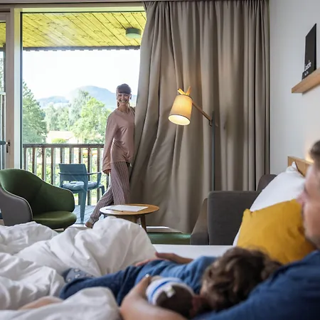 ホリデーパーク Trixi Park Zittauer Gebirge - Ferienhaeuser, Und