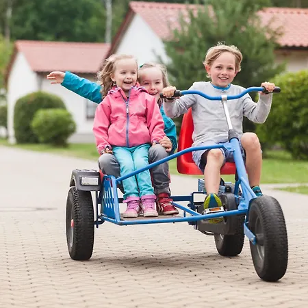 Trixi Park Zittauer Gebirge - Ferienhaeuser, Und Prázdninový areál