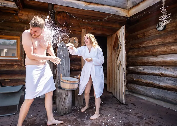 Trixi Park Zittauer Gebirge - Ferienhaeuser, Und 5*