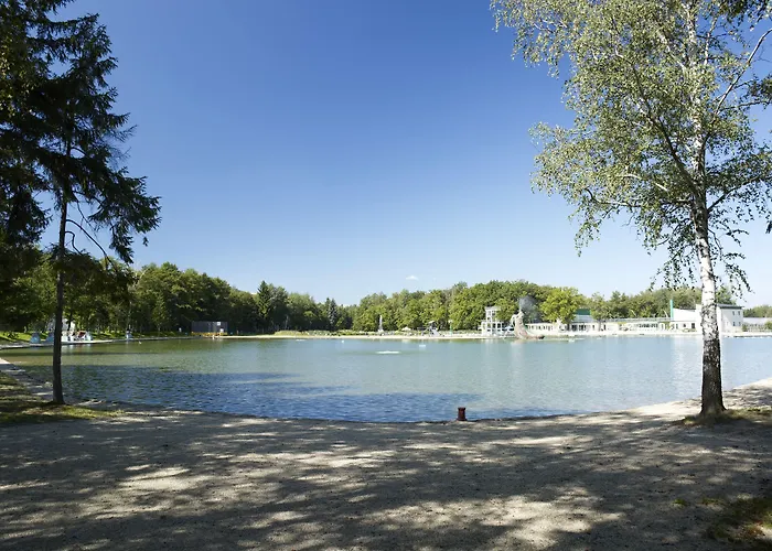 منتزه العطل Trixi Park Zittauer Gebirge - Ferienhaeuser, Und غروسشوناو